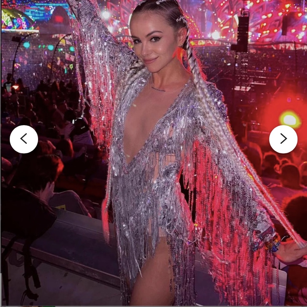 Sequin bodysuit one size